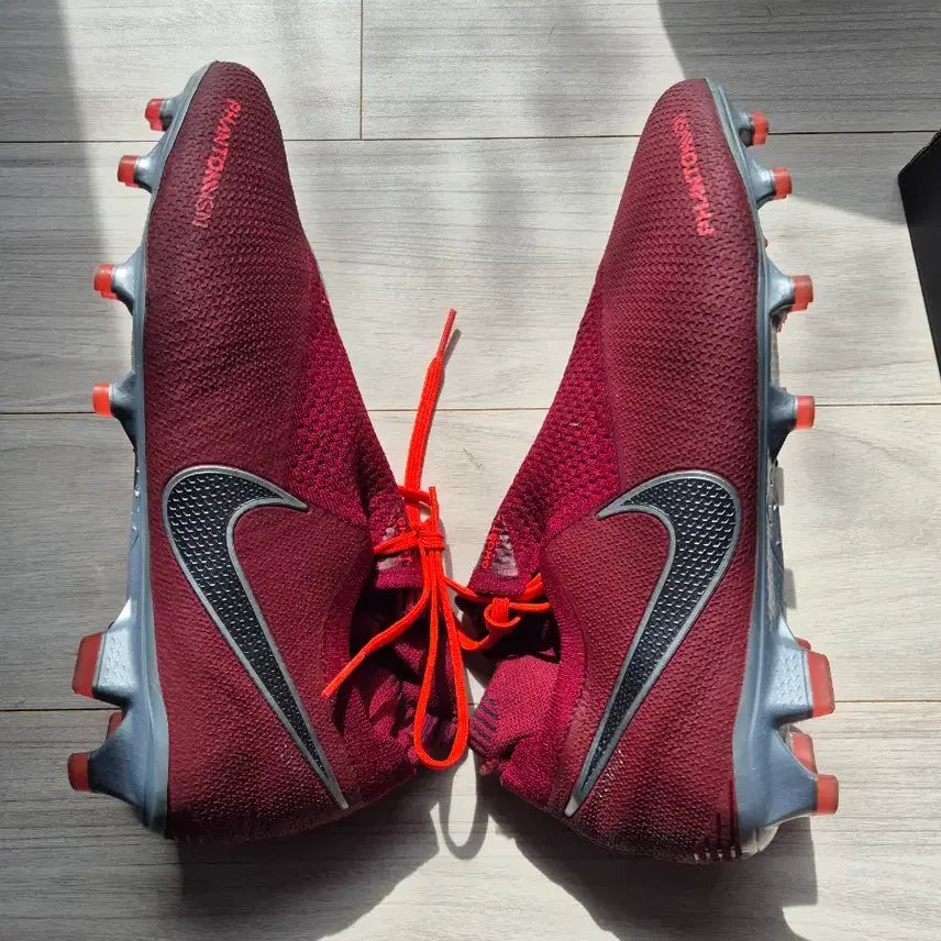 [BUNJANG] Nike Phantom Vision Elite DF FG Team Red Soccer Cleats 260mm / 나이키 팬텀 비전 엘리트 DF FG 팀레트 축구화 260mm