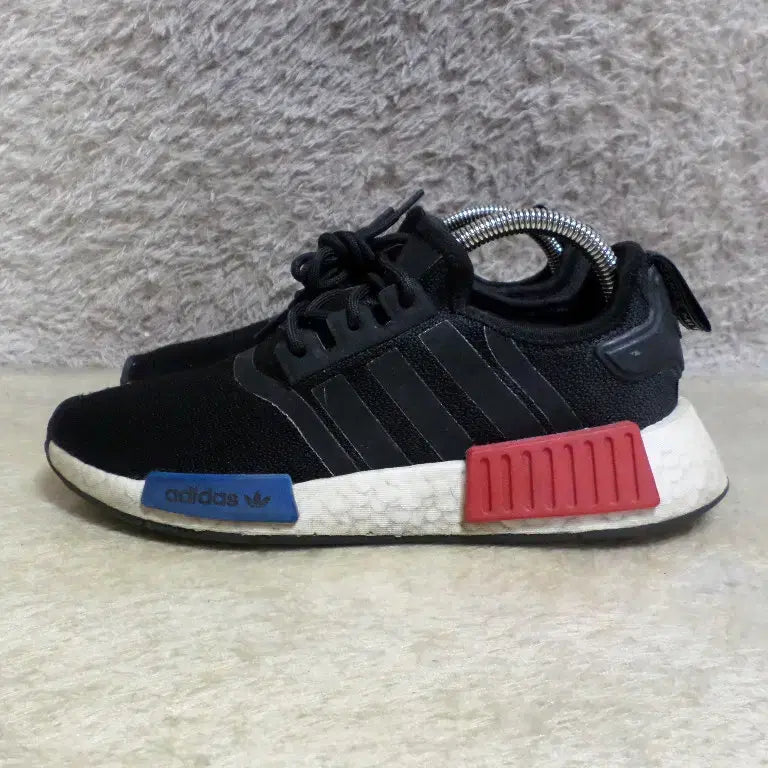 [BUNJANG] Adidas NMD Black Sneakers / 후루룩구제 240 아디다스 노마드 블랙 운동화 중고 신발