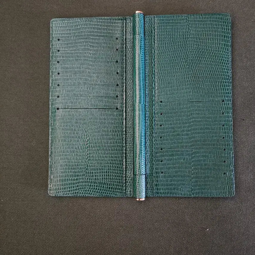 [SOLD OUT] 르모이(매그제이) 그린색상 가죽 카드지갑