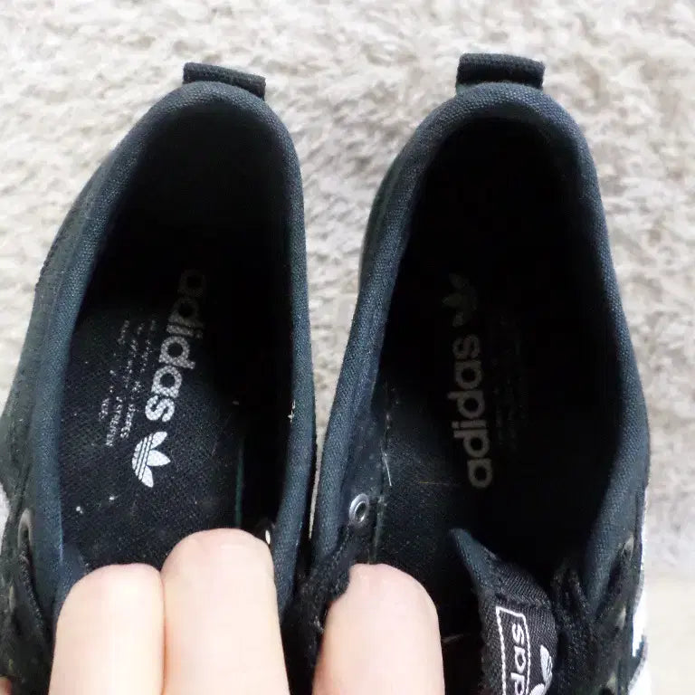 [BUNJANG] Adidas Nizza Black Sneakers (Used) / 후루룩구제 225 아디다스 니짜 블랙 운동화 스니커즈 중고 신발