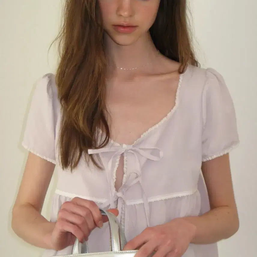 [BUNJANG] Somewherebut Ribbon Blouse / 썸웨어버터 리본 블라우스