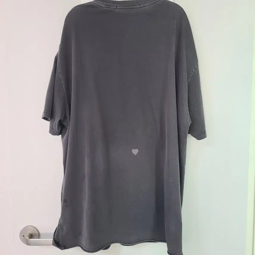 [SOLD OUT] 2024년 게스 워싱 반팔 티셔츠