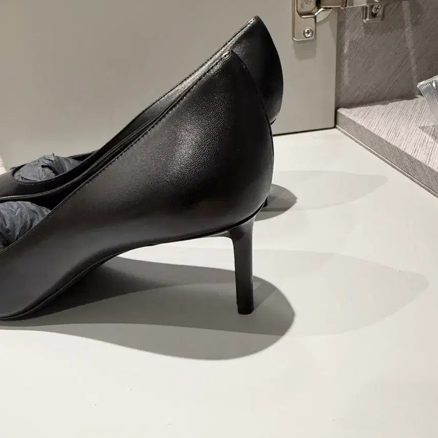 [BUNJANG] Saint Laurent Black Leather Pumps / 생로랑 블랙 레더 여성 펌프스힐