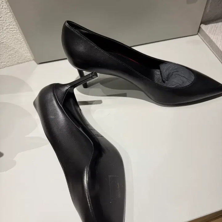 [BUNJANG] Saint Laurent Black Leather Pumps / 생로랑 블랙 레더 여성 펌프스힐