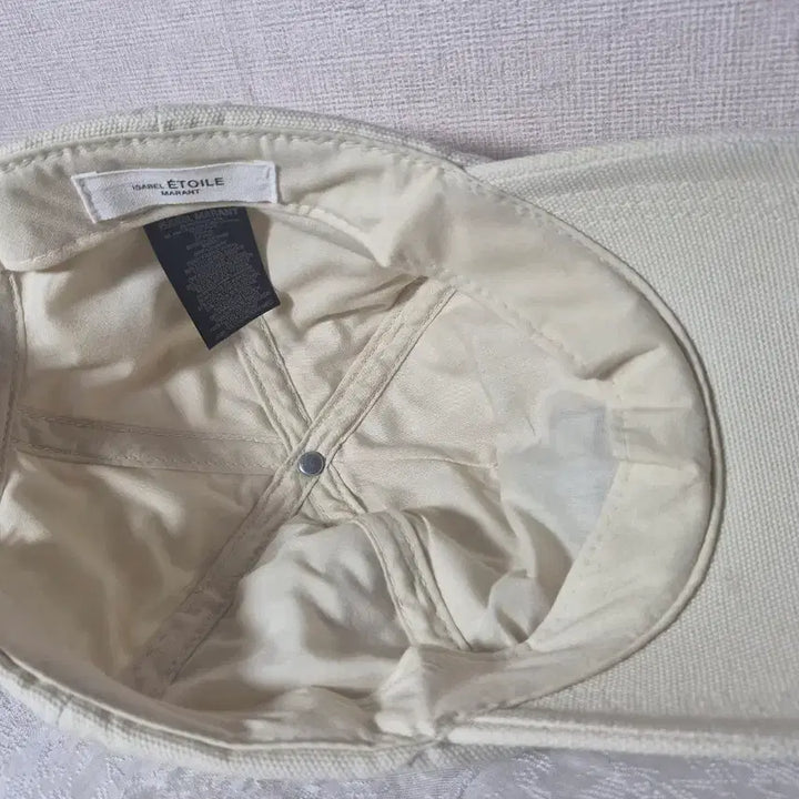 [BUNJANG] Maje Ivory Ball Cap / 마랑 볼캡 아이보리(onesize)