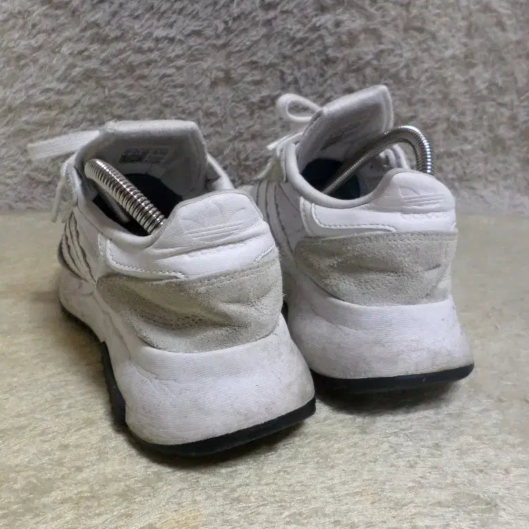 [BUNJANG] Adidas Retropy White Gray Sneakers / 후루룩구제 245 아디다스 레트로피 화이트 그레이 운동화 중고 신발