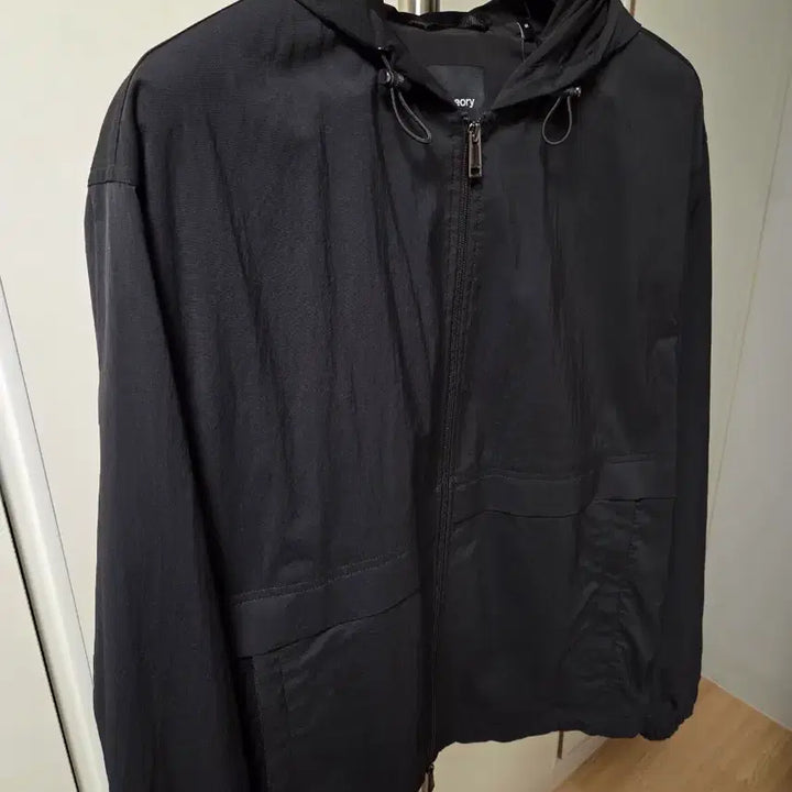 [SOLD OUT] 띠어리 Theory 나일론 후드 자켓