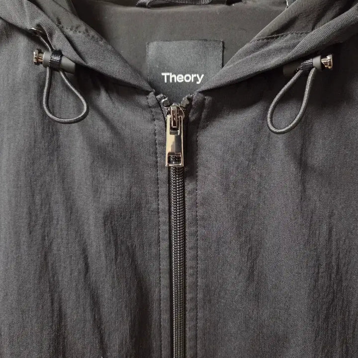 [SOLD OUT] 띠어리 Theory 나일론 후드 자켓