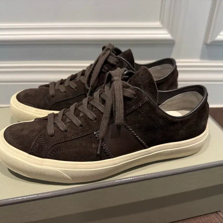 [BUNJANG] Tom Ford Crosta Suede Cambridge Sneakers / [UK 7.5] 톰포드 크로스타 스웨이드 캠프리지 스니커즈 265