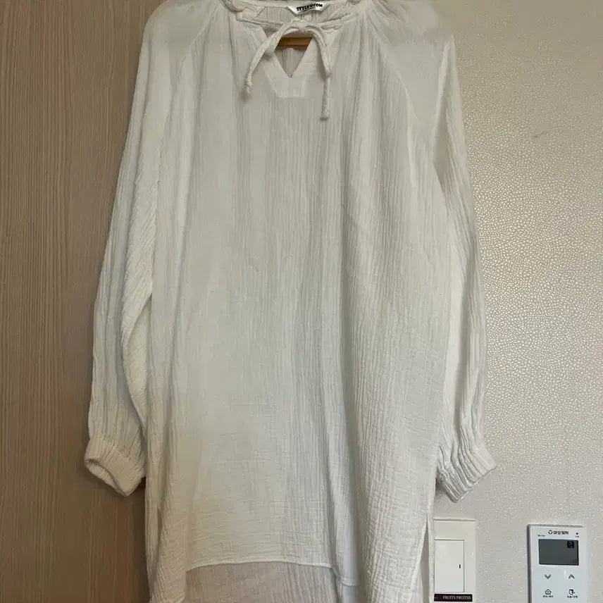 [BUNJANG] Style Com White Shirred Mini Dress / 프리싸이즈) 스타일콤 화이트 셔링 원피스