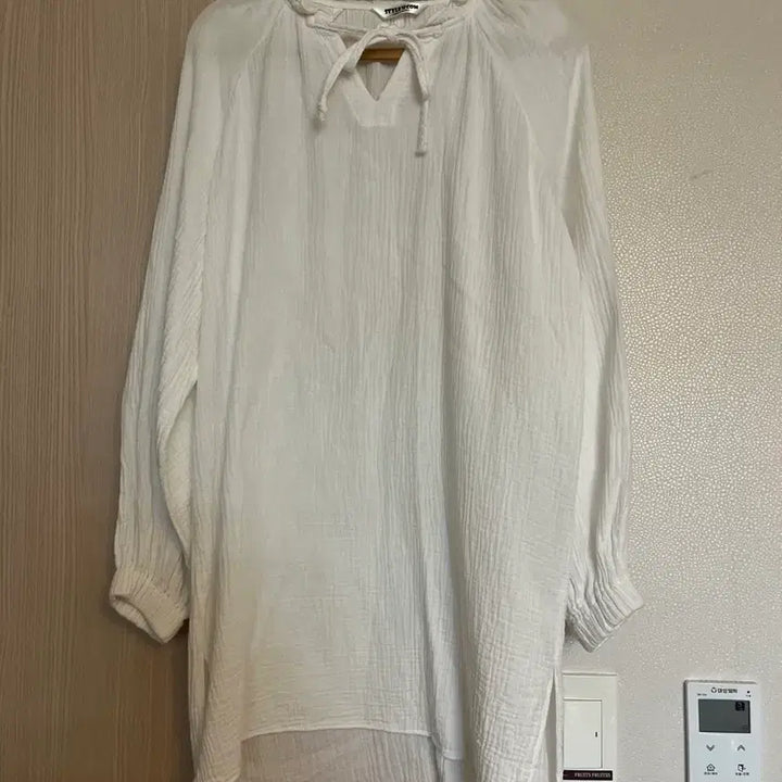 [BUNJANG] Style Com White Shirred Mini Dress / 프리싸이즈) 스타일콤 화이트 셔링 원피스