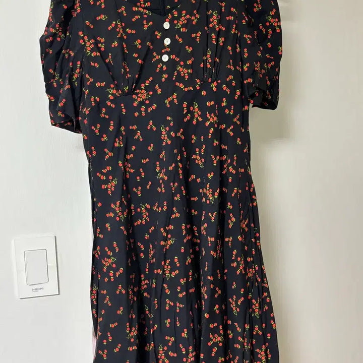 [BUNJANG] Ivana Helsinki Worn Once Dress / 이바나헬싱키 실착만 한원피스