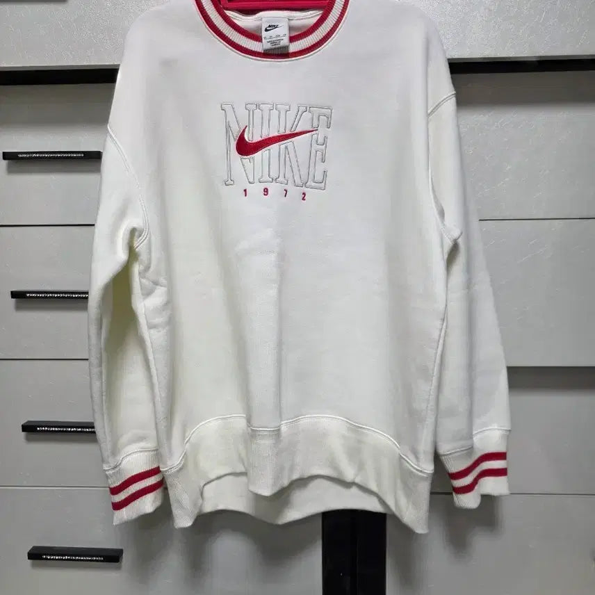 [BUNJANG] Nike 1972 White Sweatshirt / 나이키 1972 화이트 맨투맨