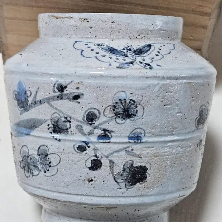 [SOLD OUT] 조선후기 백자청화 화조접문 소호