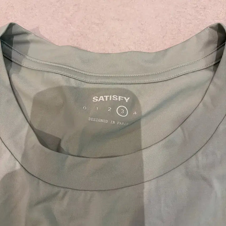 [SOLD OUT] [L] 새티스파이 러닝 아우라라이트 민소매