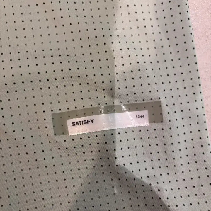 [SOLD OUT] [L] 새티스파이 러닝 아우라라이트 민소매