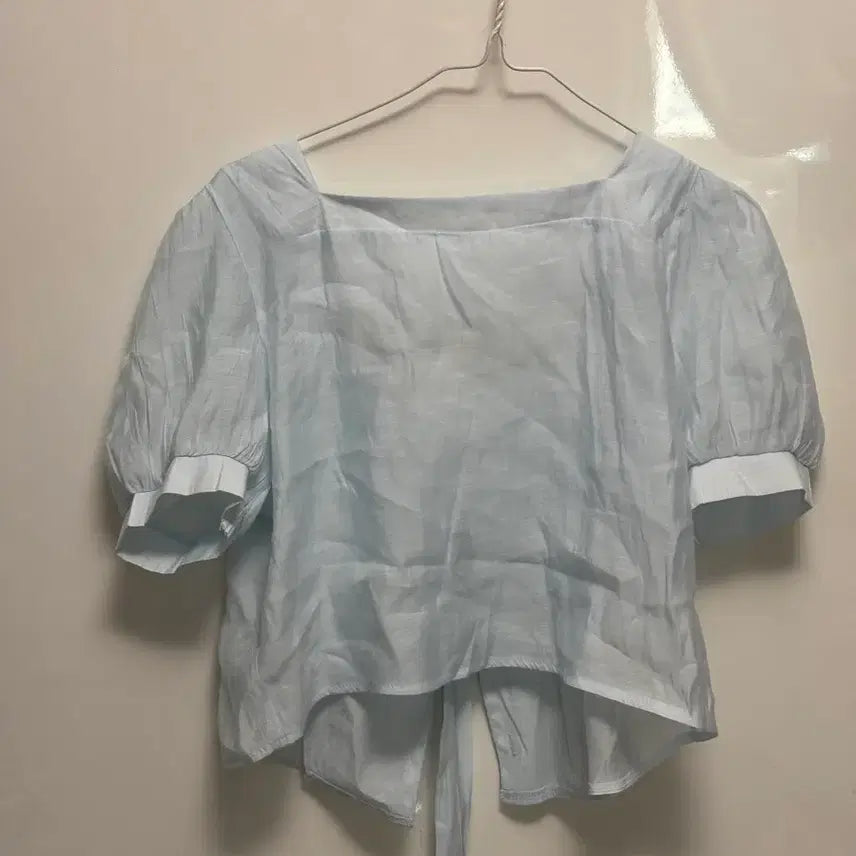 [BUNJANG] Sky Blue Linen Blouse / 하늘색 린넨 블라우스 셔링 리본