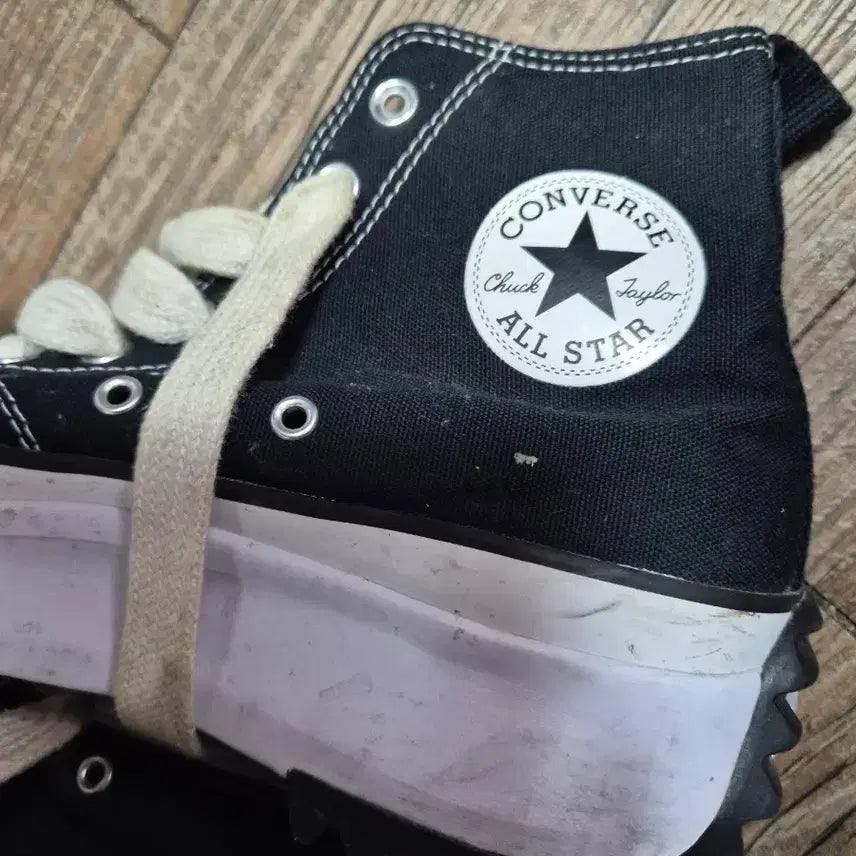 [BUNJANG] Converse Black High Top Sneakers / 컨버스 블랙 하이 스니커즈 운동화