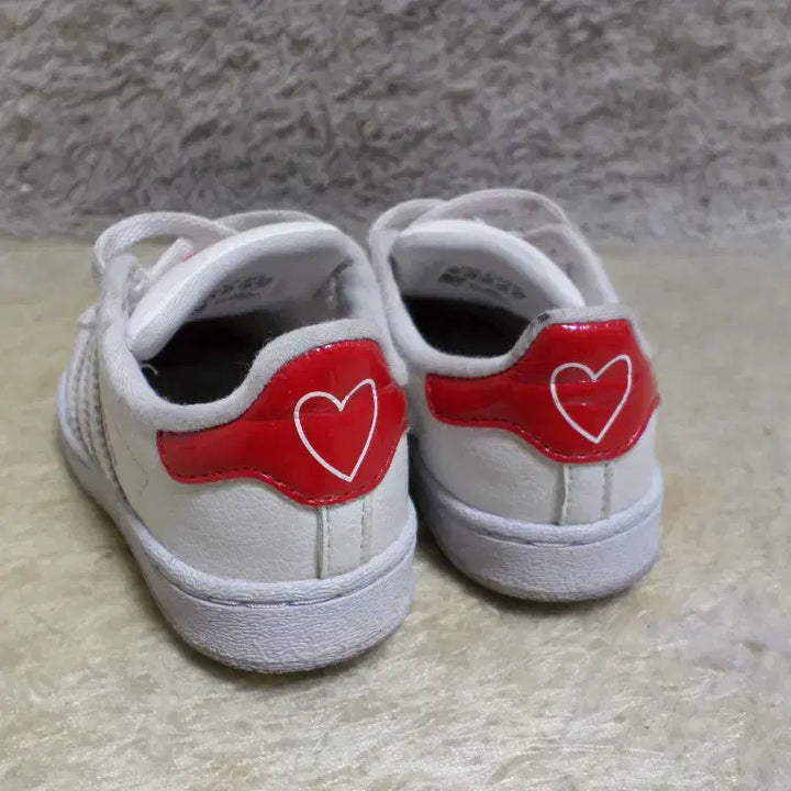[BUNJANG] Adidas Superstar Heart Kids&