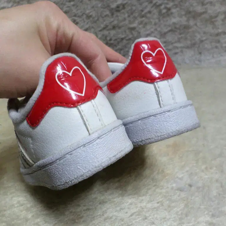 [BUNJANG] Adidas Superstar Heart Kids&