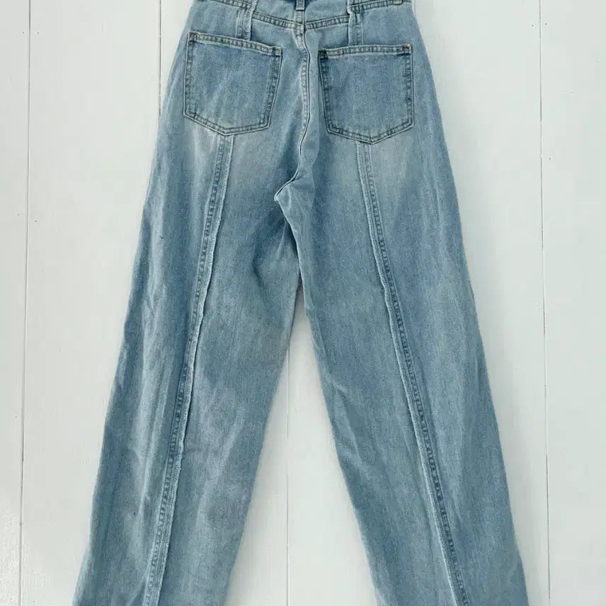 [BUNJANG] UGIPAL Seoul Wide Denim Pants / UGIPAL 서울 절개 라인 와이드 데님 팬츠