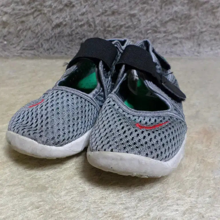 [BUNJANG] Nike Air Rift Gray Kids&