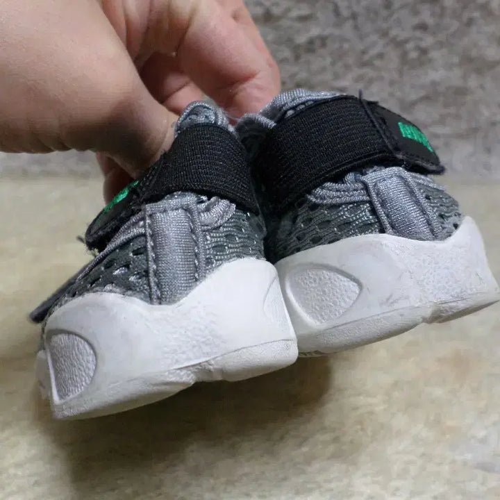 [BUNJANG] Nike Air Rift Gray Kids&