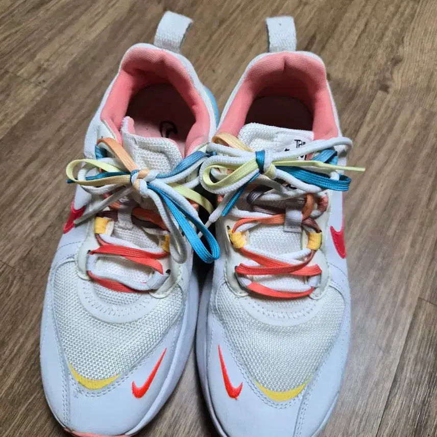 [BUNJANG] Nike Air Sneakers White Multicolor / 나이키 에어 운동화 흰색 멀티컬러