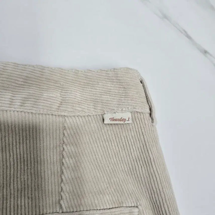 [BUNJANG] Thursday Island Corduroy Pants / 써스데이아일랜드 코듀로이 팬츠