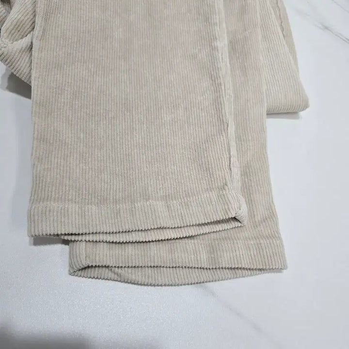 [BUNJANG] Thursday Island Corduroy Pants / 써스데이아일랜드 코듀로이 팬츠