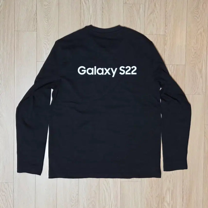 [BUNJANG] Samsung Galaxy S22 Long Sleeve T-shirt (S Size) / 미사용 갤럭시 S22 긴팔티 S사이즈 (90정도) (줄자사진 참고하시길요