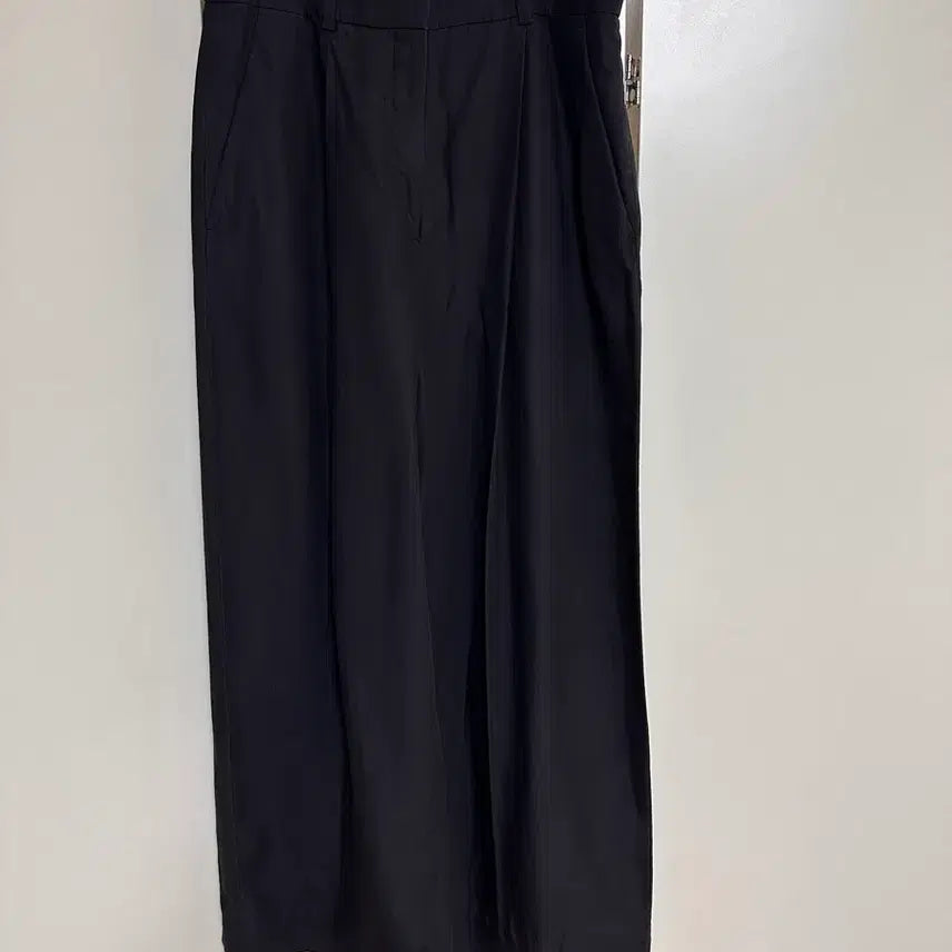 [SOLD OUT] COS 블랙 리오셀/린넨 와이드 팬츠 EUR 40