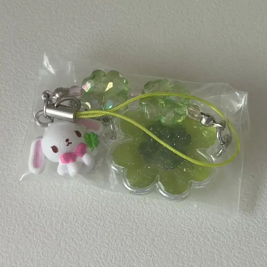 [BUNJANG] Sanrio Sugar Bunnies Shirousa Clover Strap / 산리오 헤이세이 네잎클로버 스트랩 슈가바니즈 시로우사
