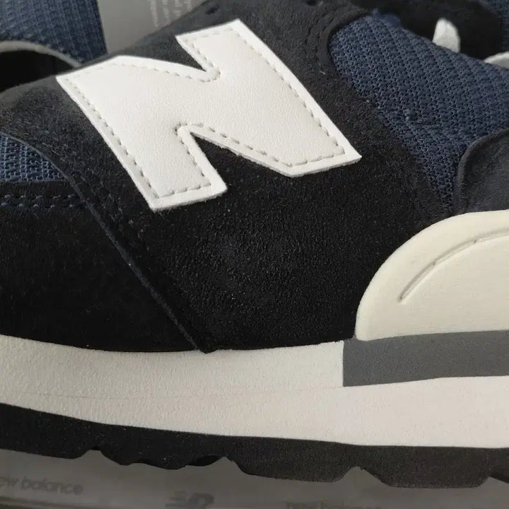 [SOLD OUT] 뉴발란스 990v1 290 us11 네이비