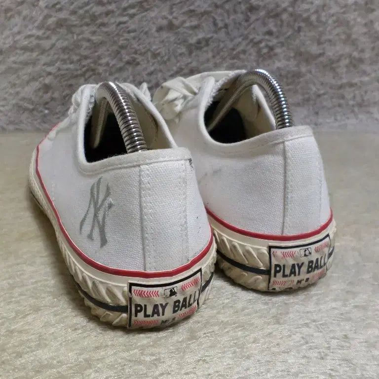[BUNJANG] MLB New York Playball Canvas Sneakers / 후루룩구제 260 엠엘비 mlb 플레이볼 컨버스화 운동화 뉴욕 스니커즈
