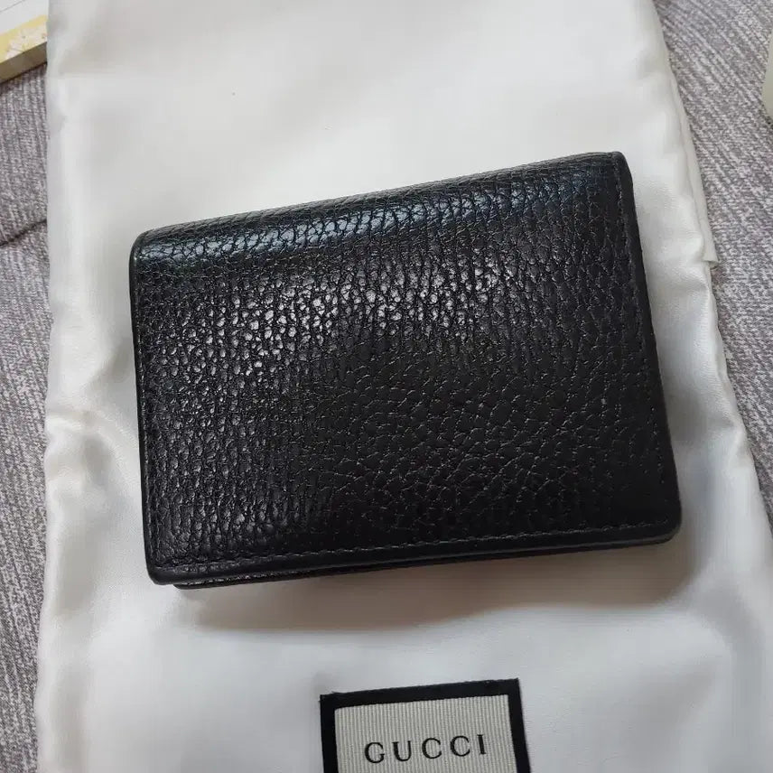 [BUNJANG] Gucci Marmont Bi-fold Wallet Black / 구찌 마몬트 반지갑 블랙 GG로고