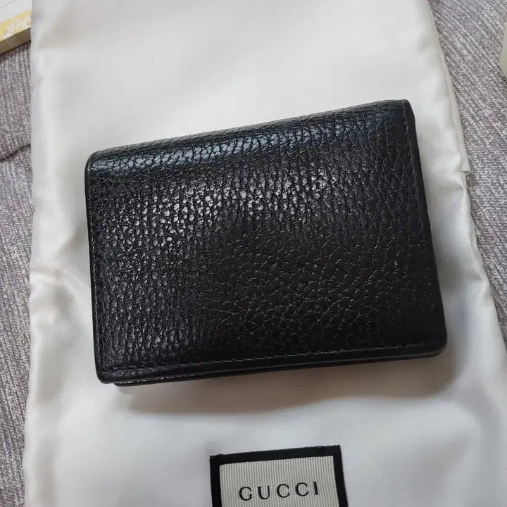 [BUNJANG] Gucci Marmont Bi-fold Wallet Black / 구찌 마몬트 반지갑 블랙 GG로고