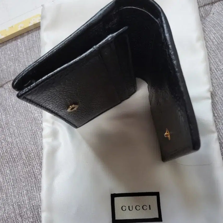 [BUNJANG] Gucci Marmont Bi-fold Wallet Black / 구찌 마몬트 반지갑 블랙 GG로고