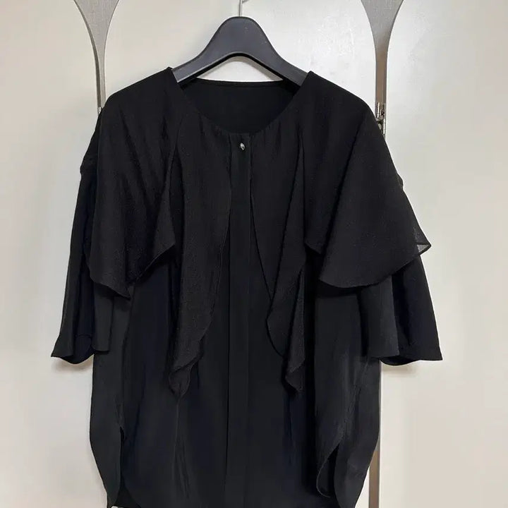[SOLD OUT] 한선 시스템 블랙 프릴 블라우스 F 컨디션 최상