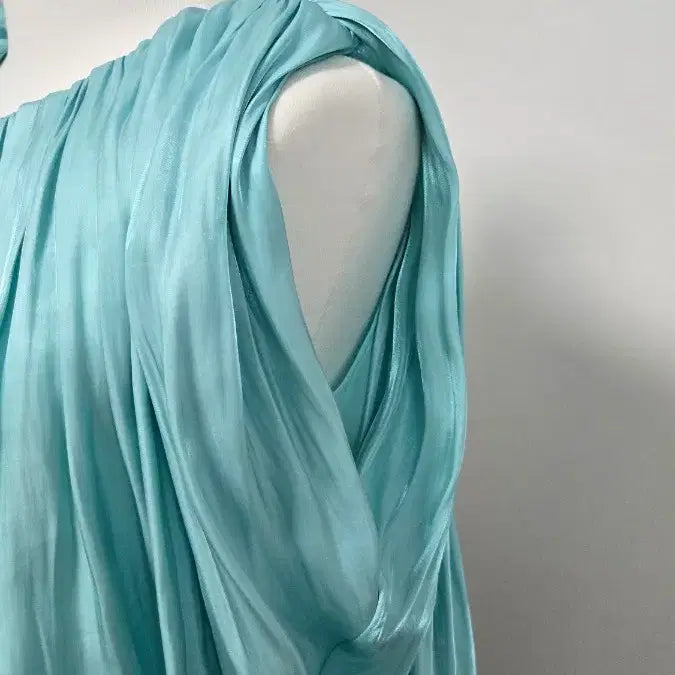 [BUNJANG] OBZEE Aqua Blue Shirring Blouse / OBZEE 오브제 아쿠아 블루 셔링 블라우스