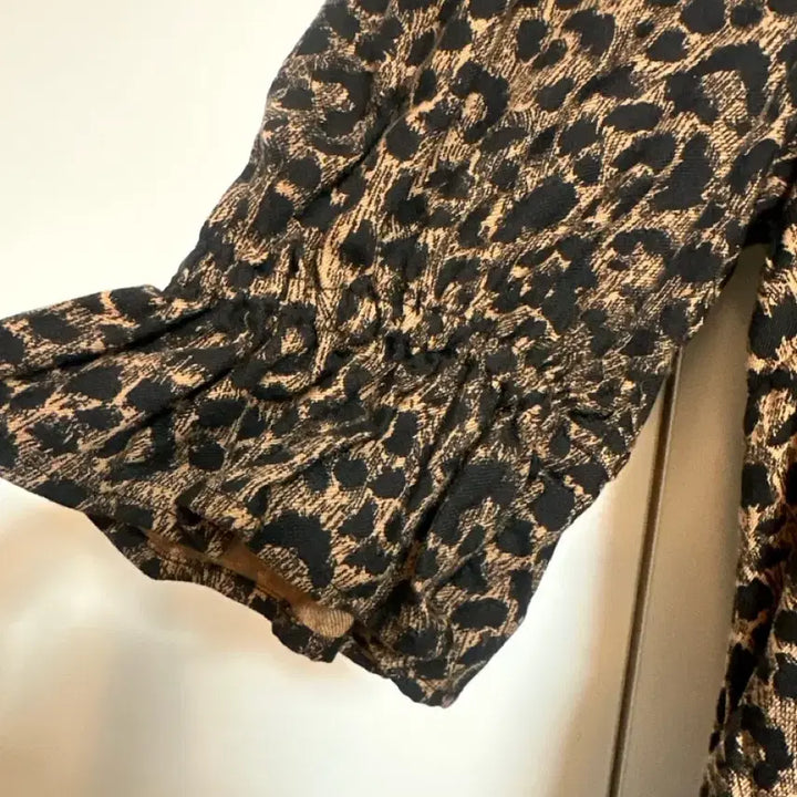 [BUNJANG] &amp; Other Stories Leopard Mini Dress / 새상품)원피스 &amp; other stories 레오파드 미니원피스 호피 치마