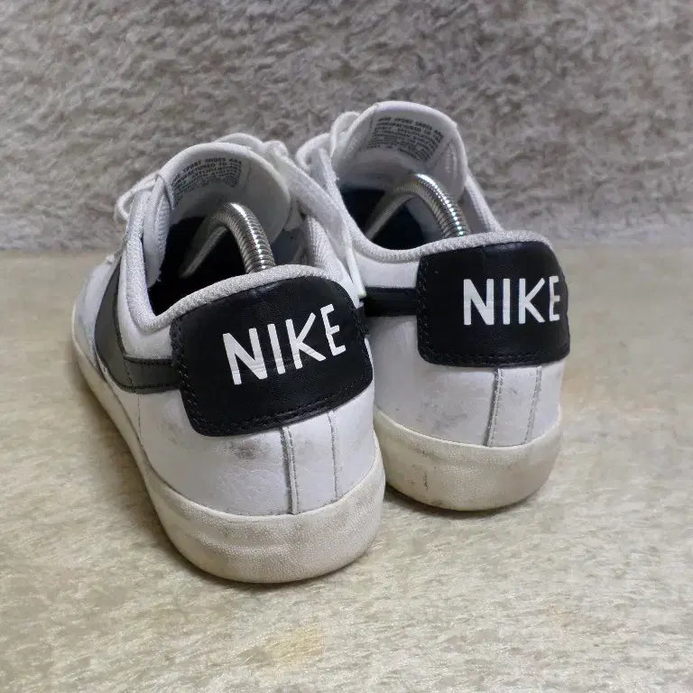 [BUNJANG] Nike Blazer Low White Sneakers / 후루룩구제 270 나이키 블레이저 로우 화이트 운동화 중고 신발