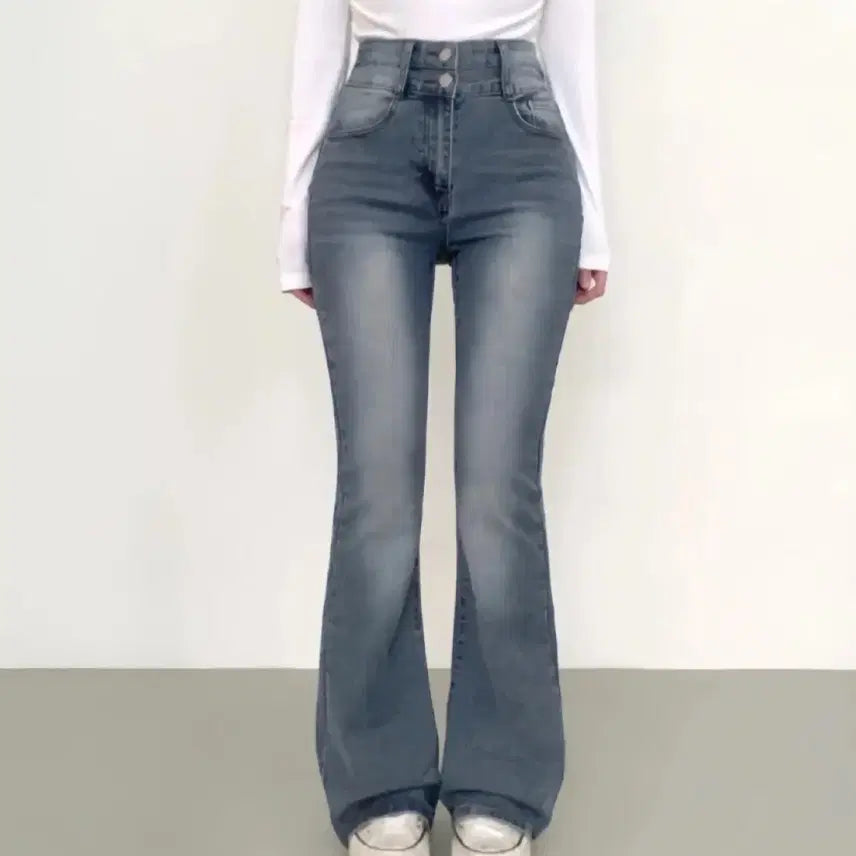 [BUNJANG] High Waist Bootcut Jeans / 하이웨스트 부츠컷 청바지