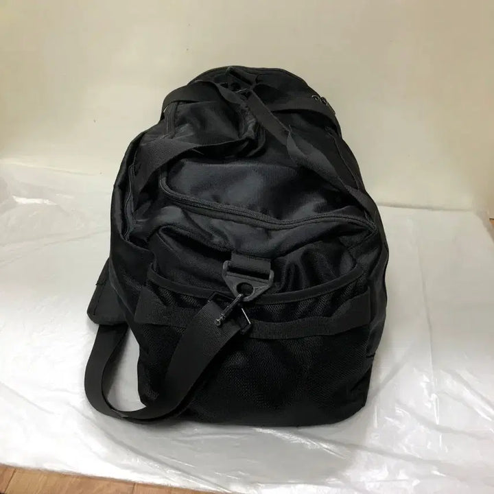 [BUNJANG] Nike Duffel Bag Crossbody / 나이키 더플백 크로스백@9927