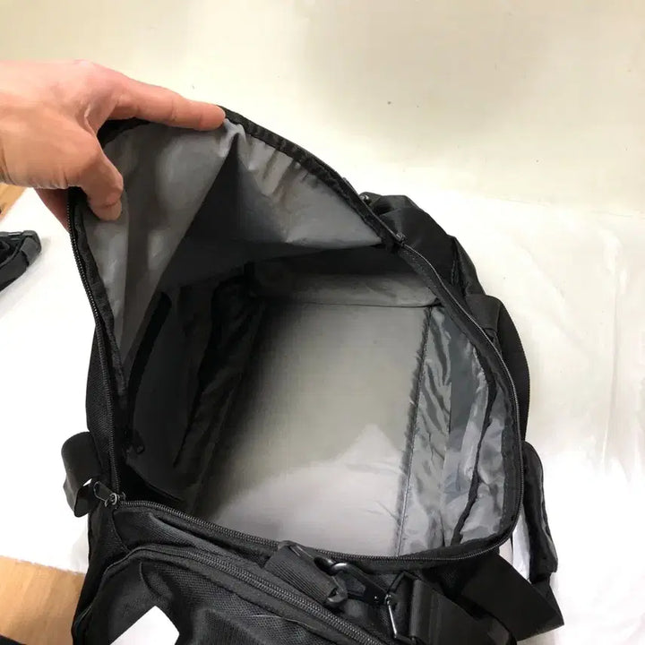 [BUNJANG] Nike Duffel Bag Crossbody / 나이키 더플백 크로스백@9927