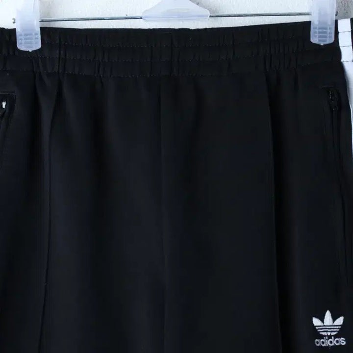 [BUNJANG] Adidas Training Pants Original Black / (S-M) 아디다스 트레이닝복 바지 오리지널 블랙 삼선-252B
