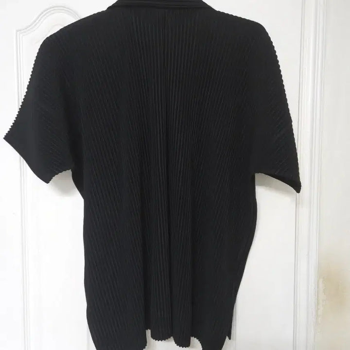 [SOLD OUT] Issey Miyake 옴므 플리세 반팔 셔츠 2사이즈 블랙