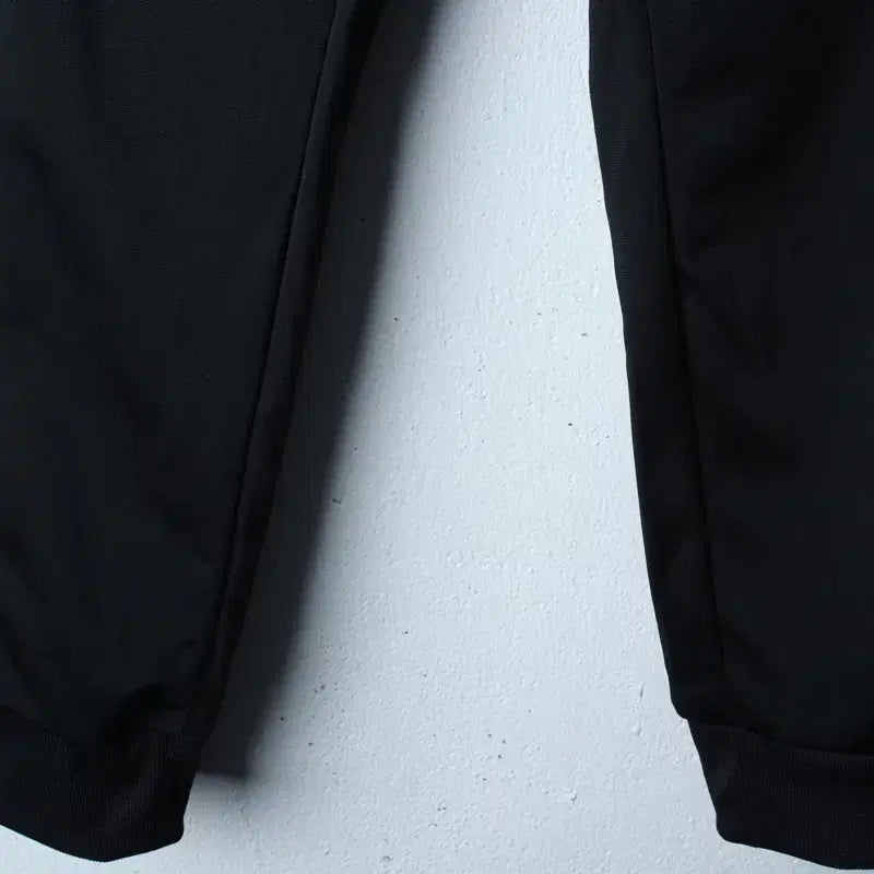 [BUNJANG] Adidas Training Pants Black Three Stripes Old School / (M-L) 아디다스 트레이닝복 바지 새상품 블랙 삼선 올드스쿨-252E