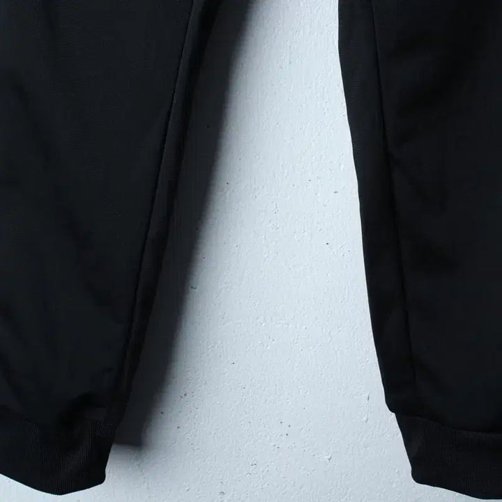 [BUNJANG] Adidas Training Pants Black Three Stripes Old School / (M-L) 아디다스 트레이닝복 바지 새상품 블랙 삼선 올드스쿨-252E