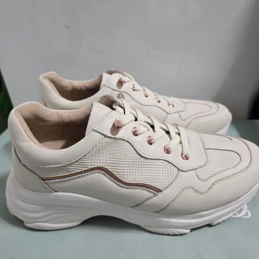 [BUNJANG] Tandy Leather Sneakers 245 / 탠디 소가죽스니커즈 245